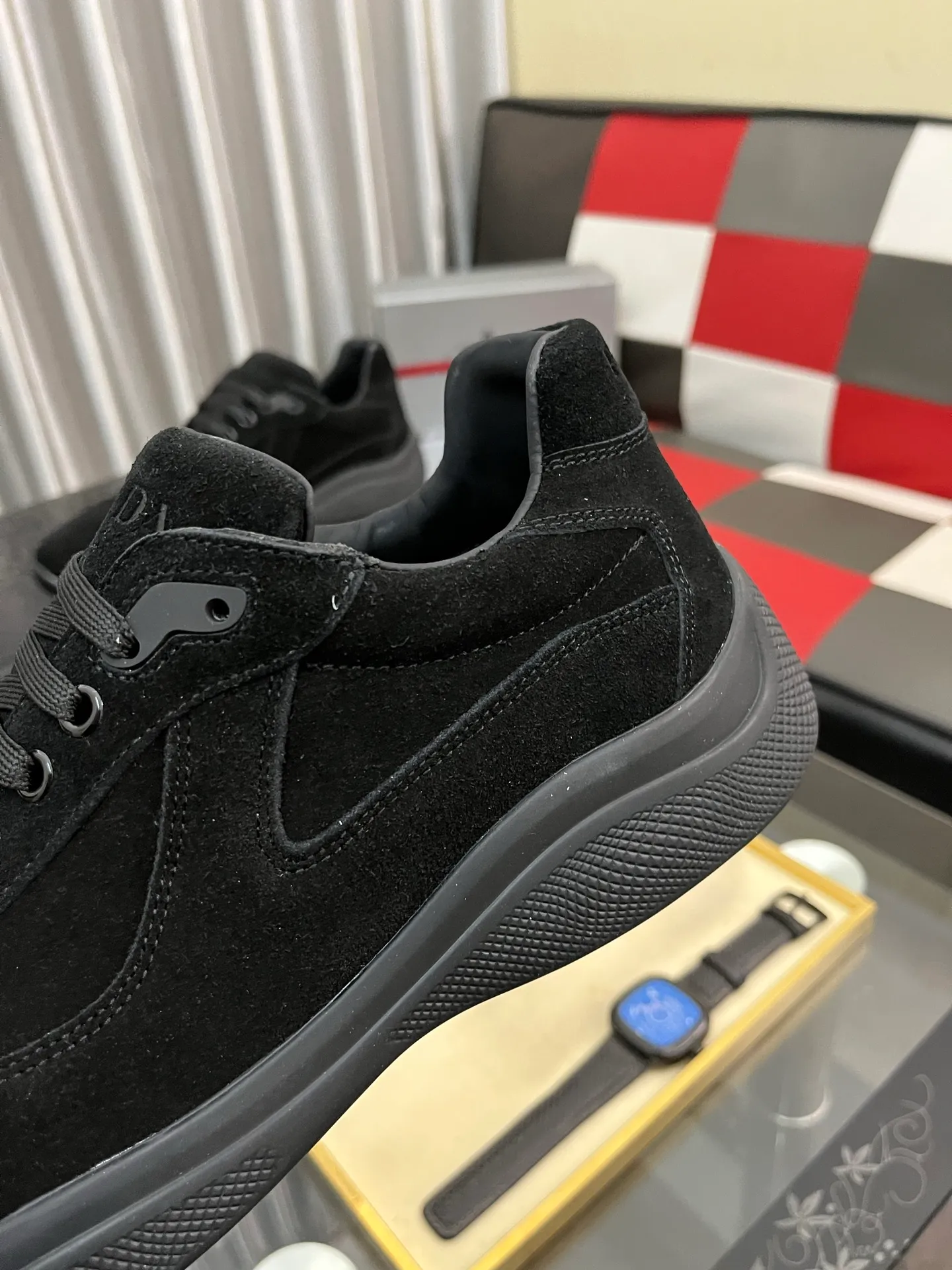 Men's shoes 💰400⌚️⌚️【PRADA】Prada casual shoes, originally developed 1:1, made of high-mercerized cowhide with imported cowhide, silk sheepskin lining, rubber outsole, comfortable and soft on the foot, size: 38-444️⃣Colors available